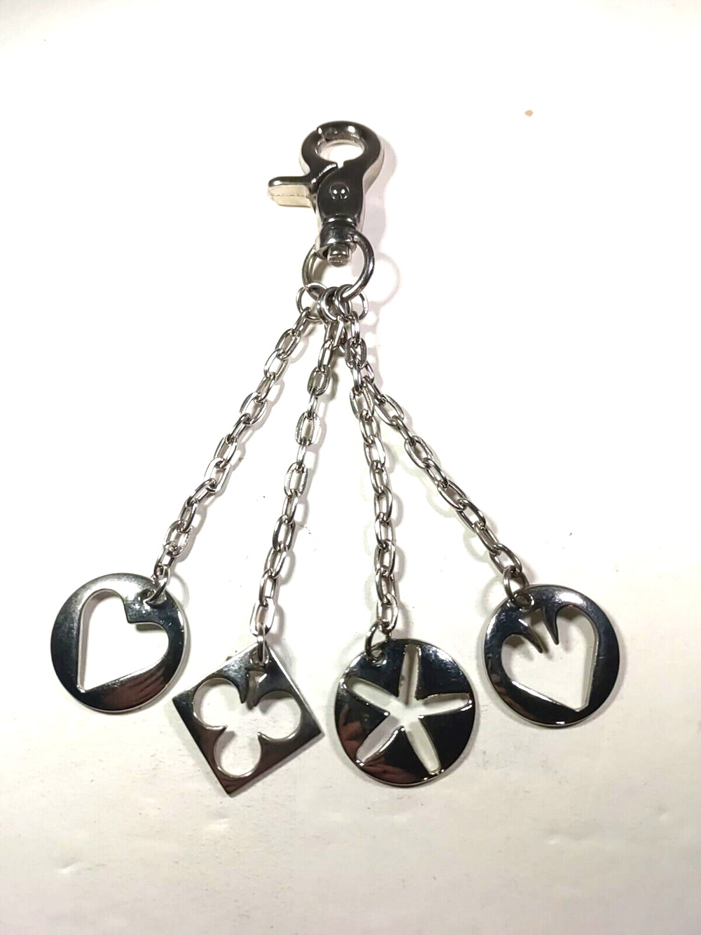 Purse Luggage Clip Dangles. Silver Tone Heart Spades Flower